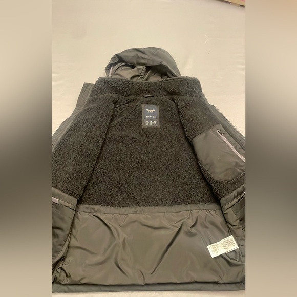 Abercrombie & Fitch hooded Technical Parka - Picture 2 of 4